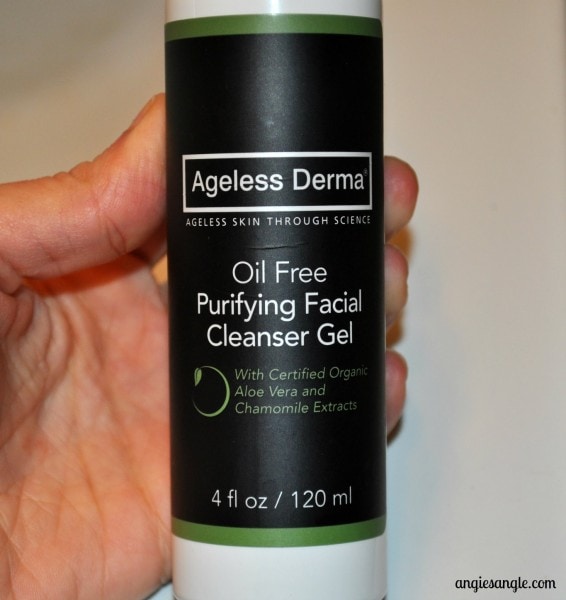 Beauty Monday: Looking for a new Oil Free Face Wash?  #agelessderma