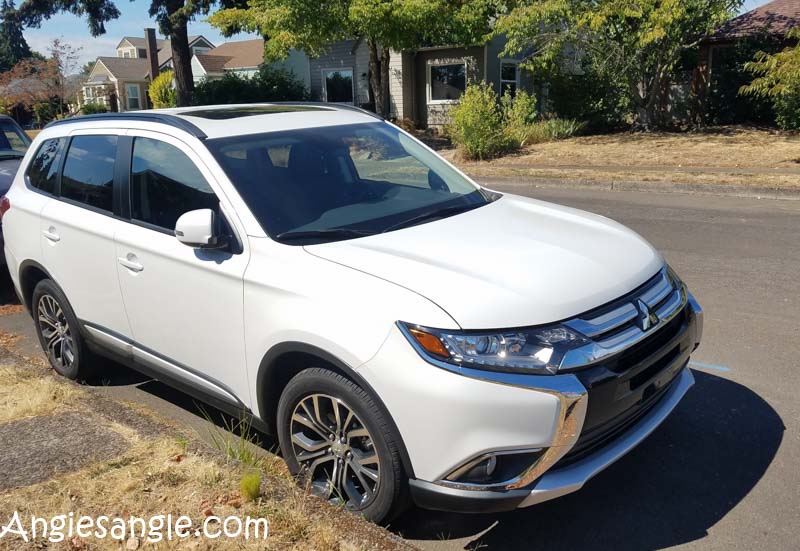 Catch the Moment 366 Week 35 - Day 241 - Mitsubishi Outlander Test Drive