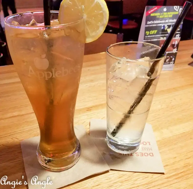 2017 Catch the Moment 365 Week 19 - Day 132 - Applebees Drinks