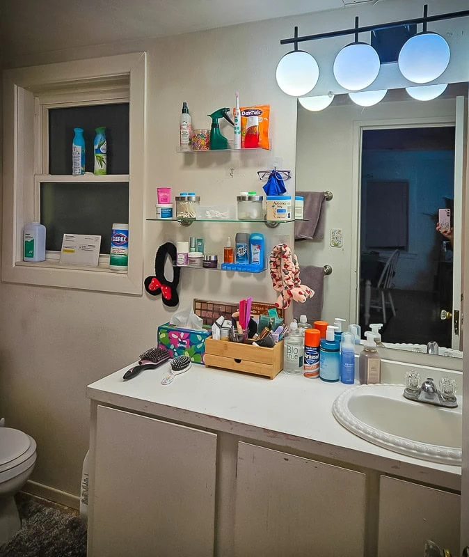 Vintage 4-Light Sconce For Bathroom Mirror UpDown Mount With Glass Shape (1)