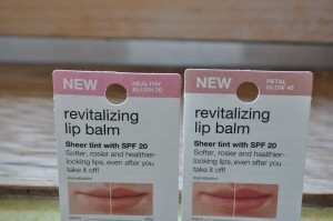 Neutrogena Revitalizing Lip Balm 2