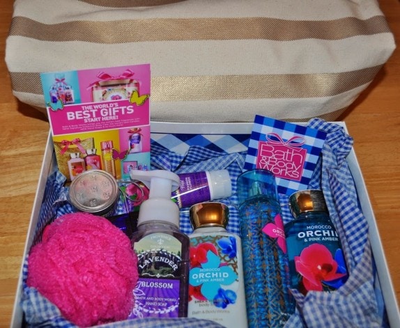 Mothers Day Tote by Bath and Body Works