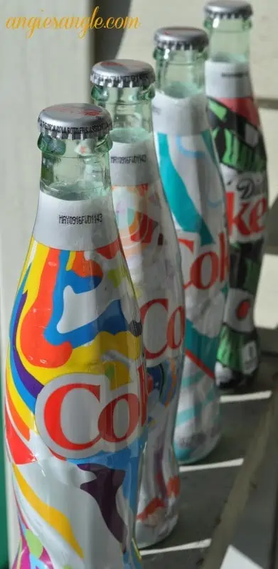 How To Do Colorful Eyes That Pop Inspired by Diet Coke Bottles - In a Row