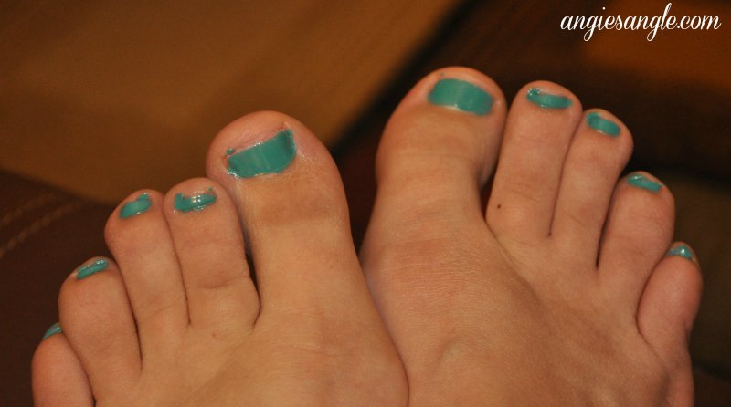 How To Make Your Feet Feel Like A Million Bucks At Home - Nail Polish