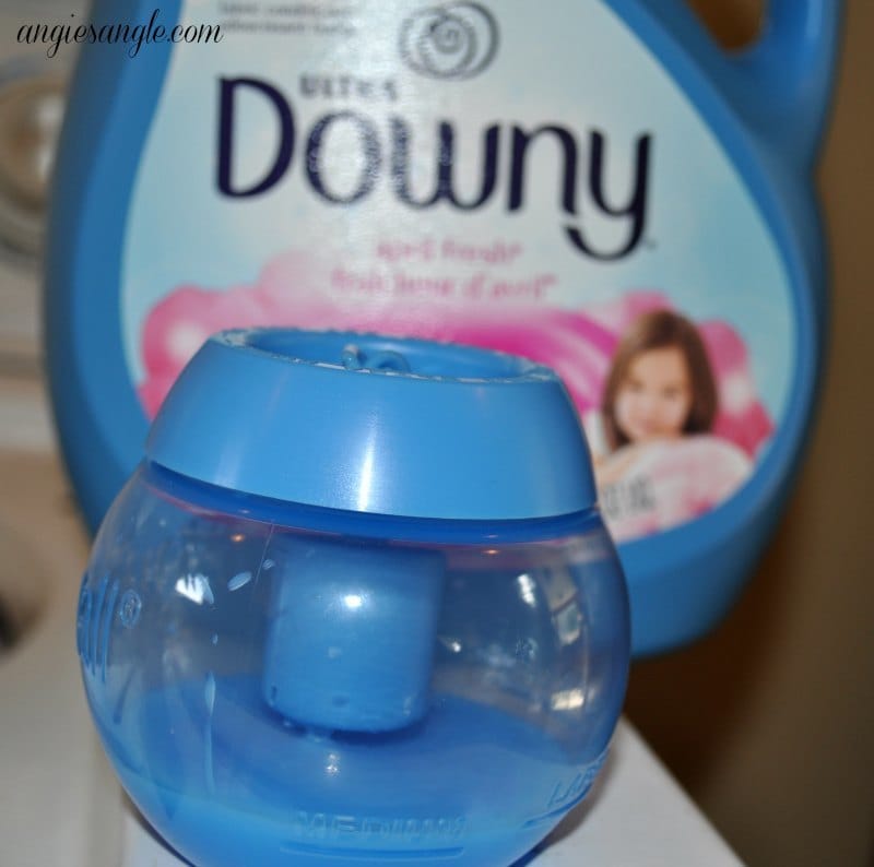 Touchable Softness With Downy - Ball