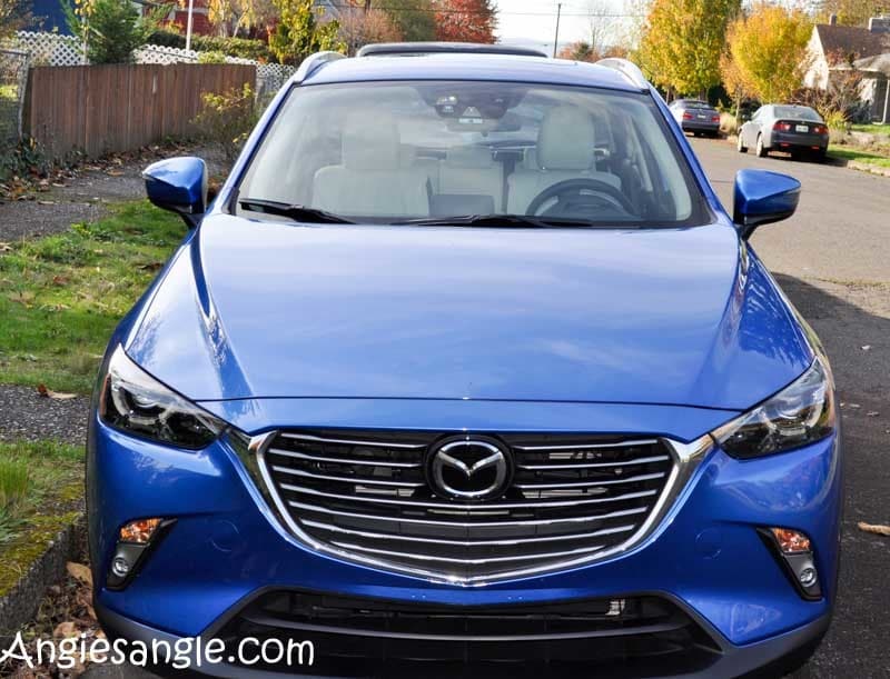 we-zoom-zoomed-to-the-beach-in-the-mazda-cx-3