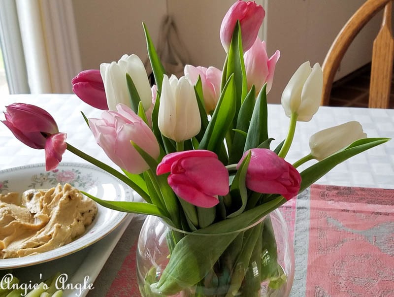2017 Catch the Moment 365 Week 16 - Day 106 - Easter Flowers