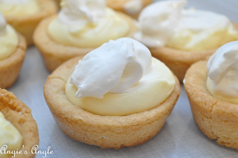2017 Catch the Moment 365 Week 36 - Day 249 - Banana Cream Pie Cookie Cups