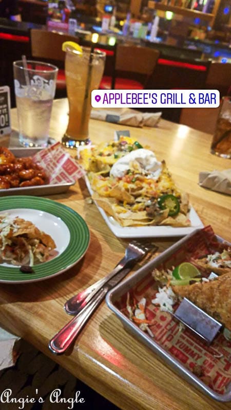 2017 Catch the Moment 365 Week 39 - Day 270 - Applebees Dinner