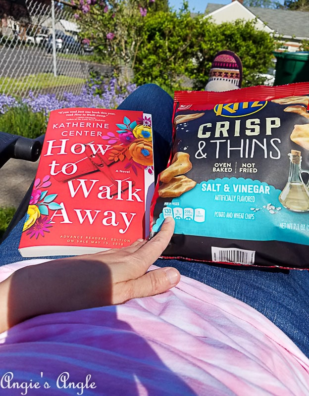 2018 Catch the Moment 365 Week 17 - Day 113 - Snack and Reading in the Sun