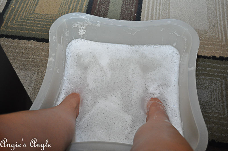2018 Catch the Moment 365 Week 27 - Day 187 - Foot Soak