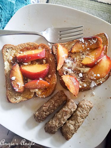 2018 Catch the Moment 365 Week 36 - Day 251 - French Toast and Peaches