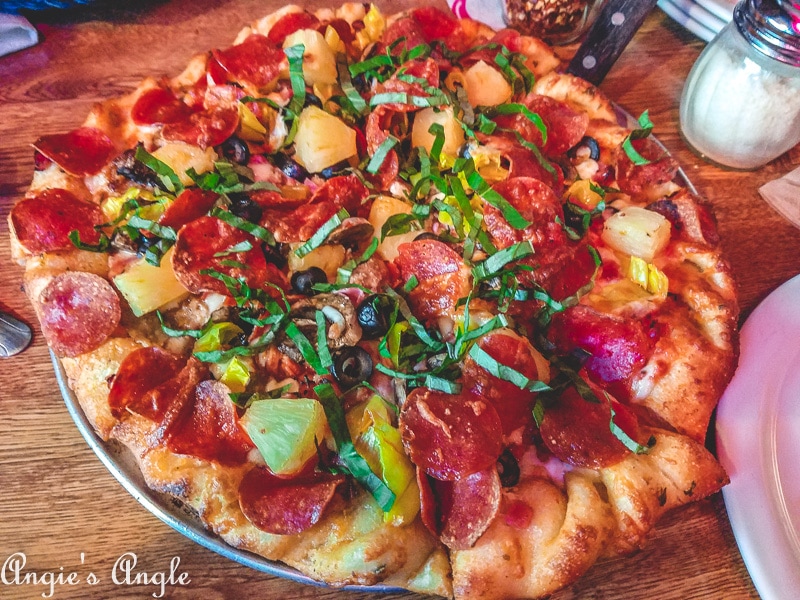 2019 Catch the Moment 365 Week 15 - Day 104 - Prairie Tavern Pizza