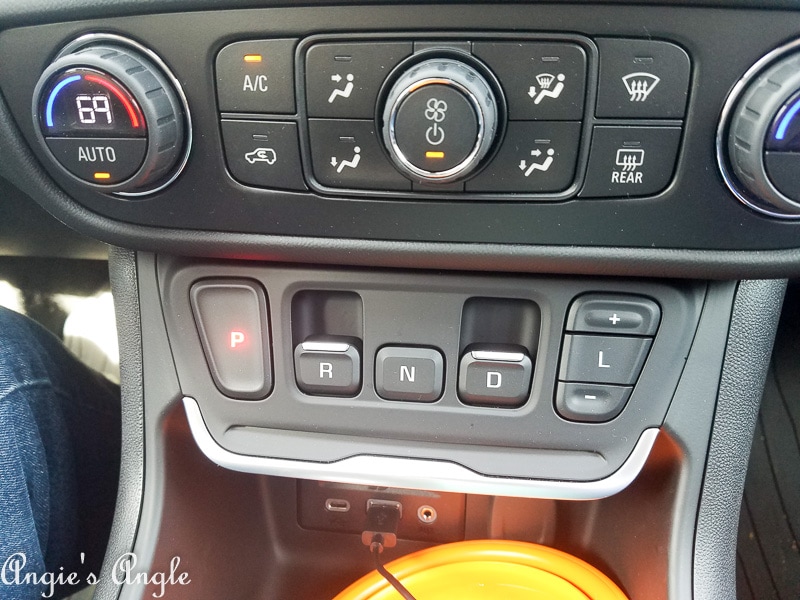 2019 GMC Terrain Buttons as Shifting