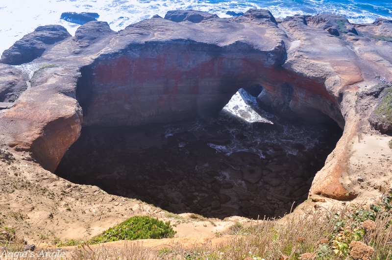 Devils-Punch-Bowl-3