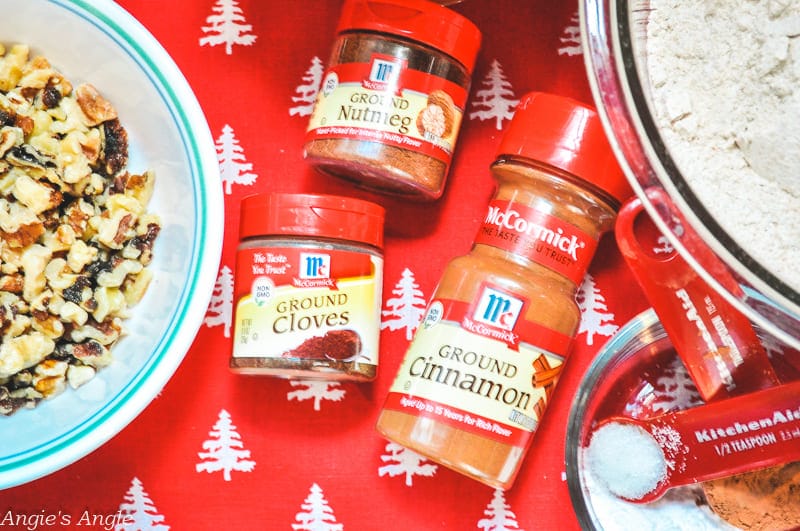 The McCormick® Spices line-up for the applesauce cake