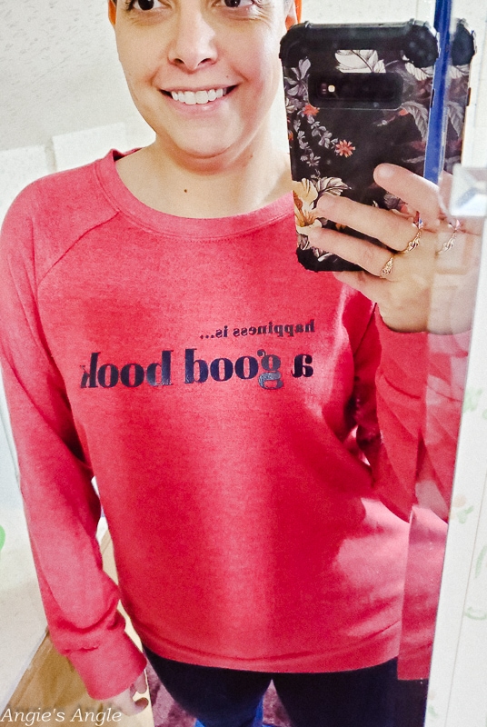 2020-Catch-the-Moment-366-Week-3-Day-15-Happiness-is-a-Good-Book-Sweatshirt