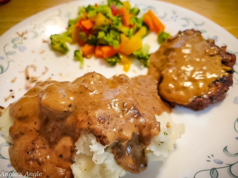 2022 Catch the Moment 365 - Week 44 - Day 306 - Yummy Dinner