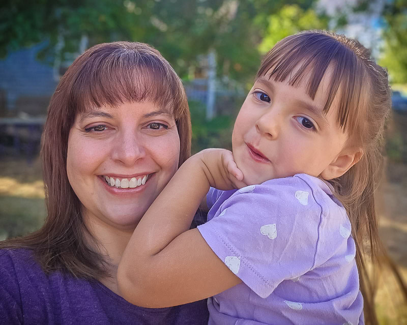 Affordable Glam Shots Mother and Daughter (3)